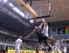 PG电子游戏-包含球场上的挑战，谁将笑到最后？的词条