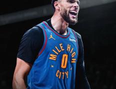 PG电子官网-奇才鏖战雷霆，拉文统治全场