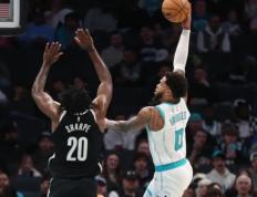 PG电子官方-篮网主控三分准确，外线火力全开帮助球队