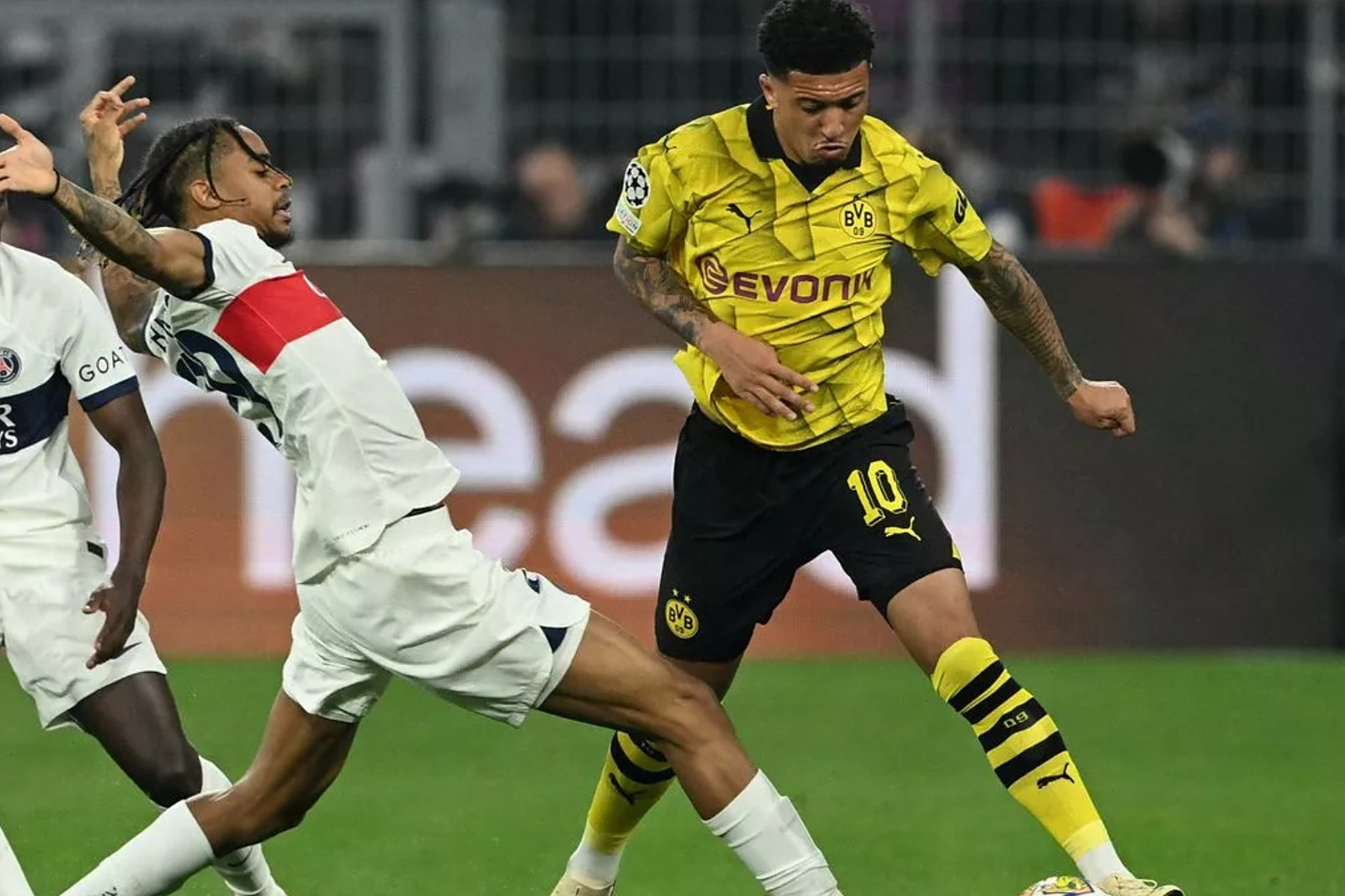 PG中国官网-柏林赫塔德甲豪取胜利，横扫多特蒙德展示实力