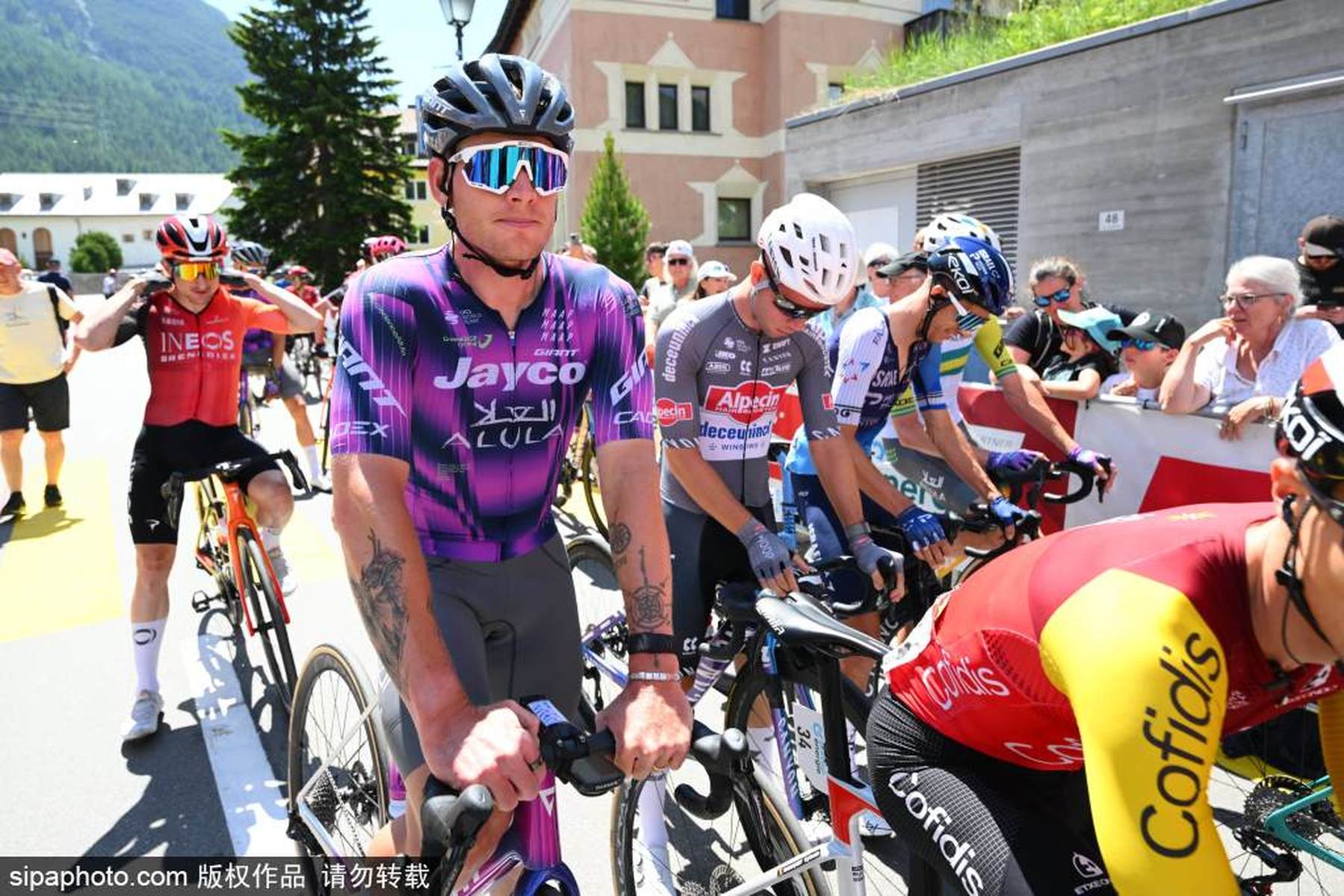 PG电子官方-瑞士运动员突破重围，晋级复赛